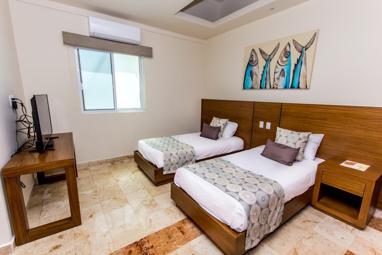 La Palma Beachfront Hotel & Club Nautico Cancún Exteriör bild