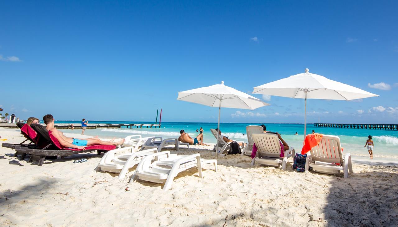 La Palma Beachfront Hotel & Club Nautico Cancún Exteriör bild
